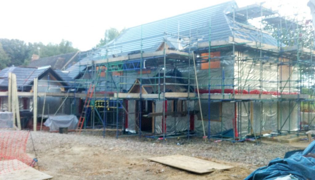 Choosing the right builder for a detailed home project